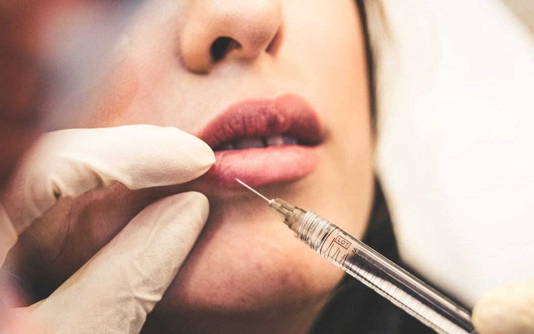 A Botox kezelés: Út a fiatalos arc felé